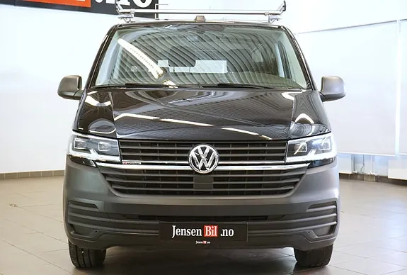Volkswagen Transporter 2022 photo 2