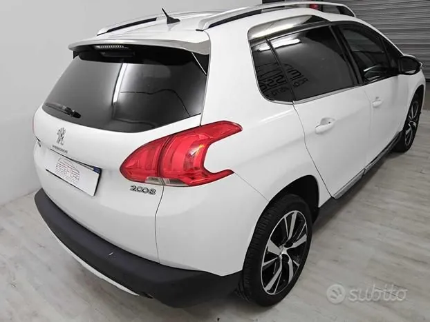 Peugeot 2008 2016 photo 4