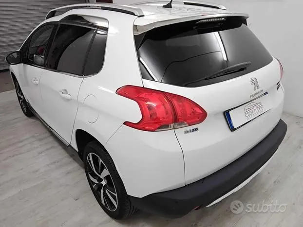 Peugeot 2008 2016 photo 3