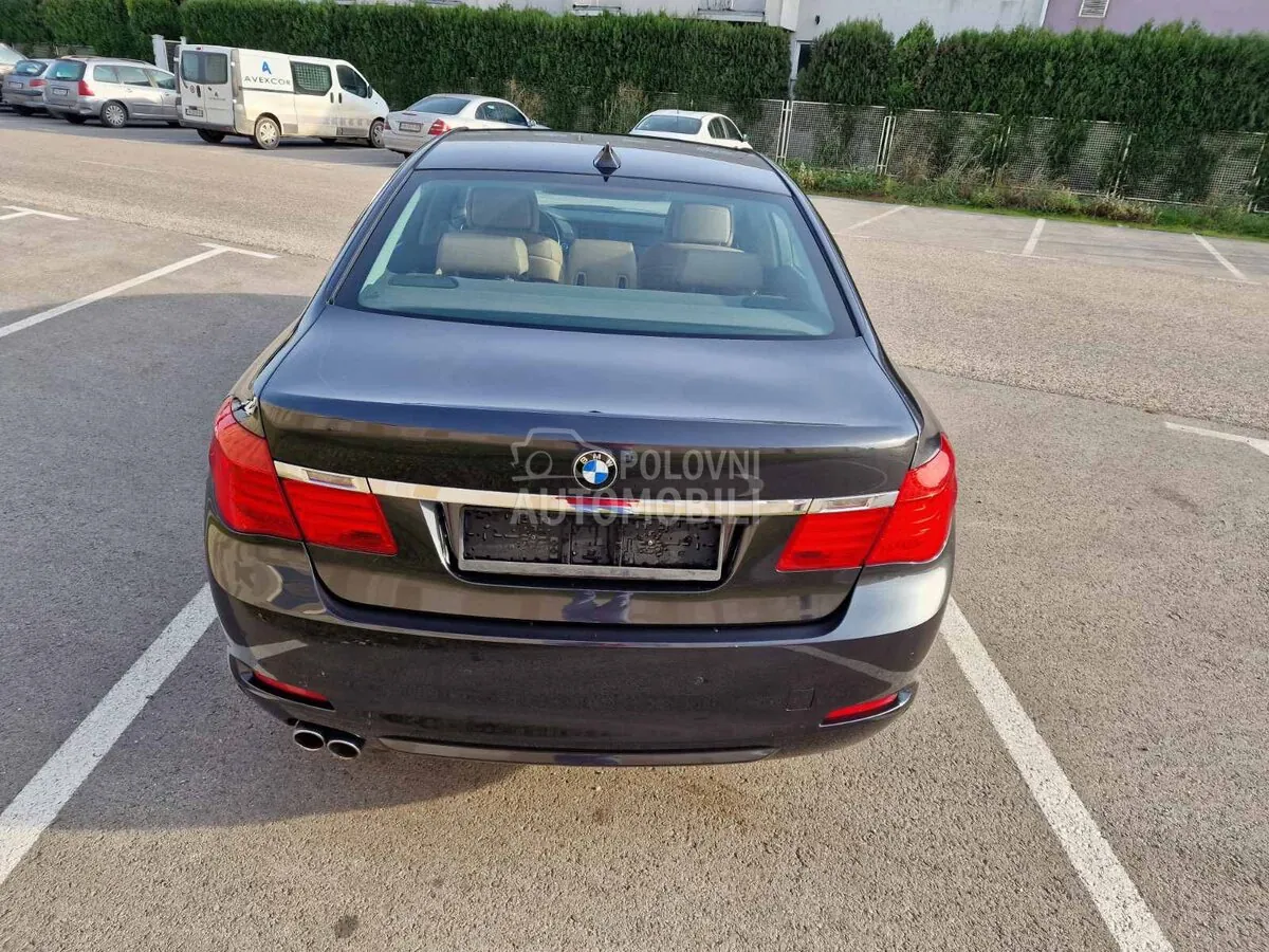 BMW 730 2009 photo 3