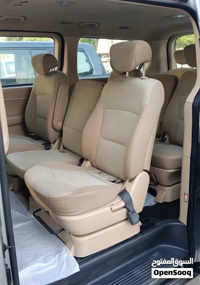 Hyundai H1 2015 photo 3