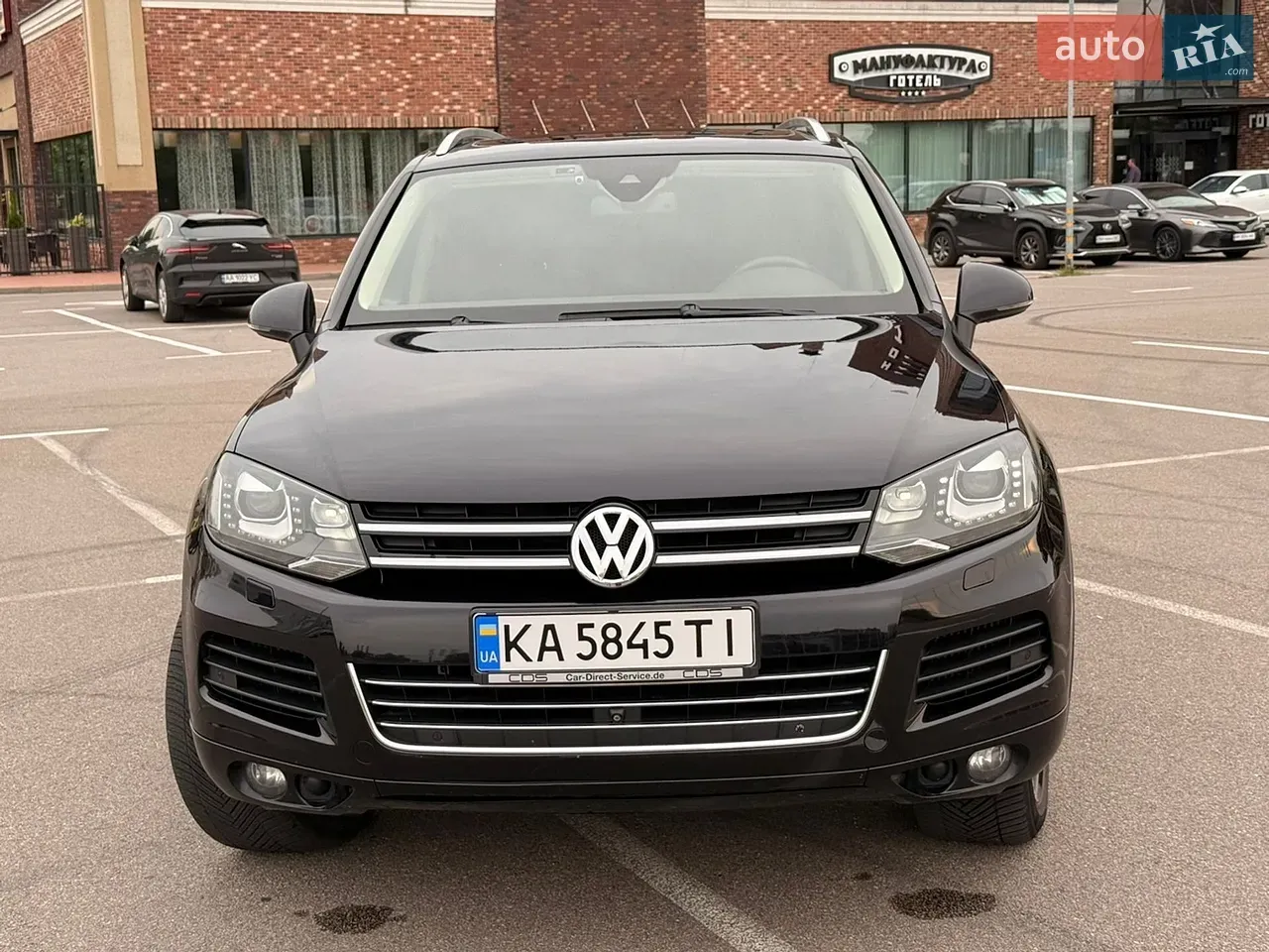 Volkswagen Touareg 2012 photo 2