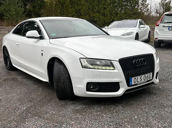 Audi A5 2010 photo 3