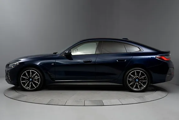 BMW I4 2022 photo 2