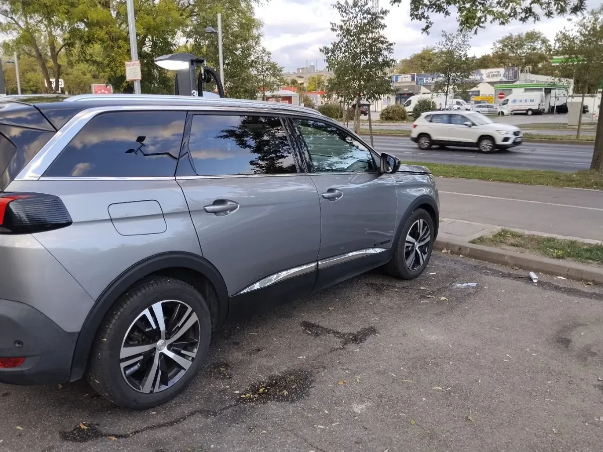 Peugeot 5008 2018 photo 3