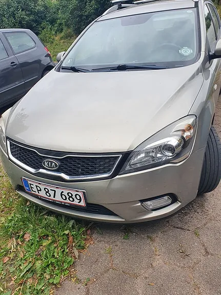 Kia Ceed 2012 photo 5