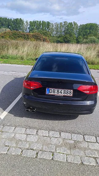Audi A4 2008 photo 4