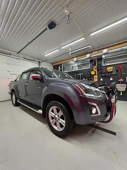 Isuzu D-Max 2017 photo 5