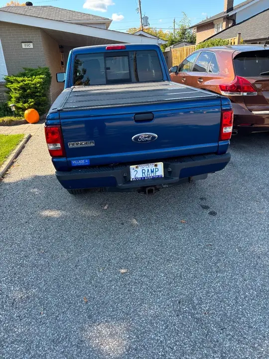 Ford Ranger 2011 photo 2