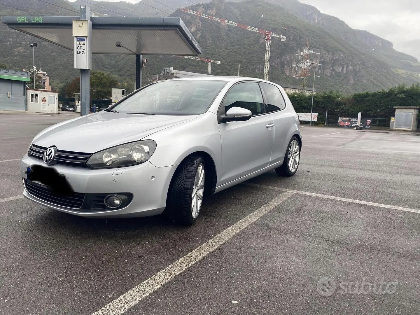 Volkswagen Golf 2010 photo 3