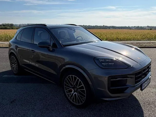 Porsche Cayenne 2024 photo 4
