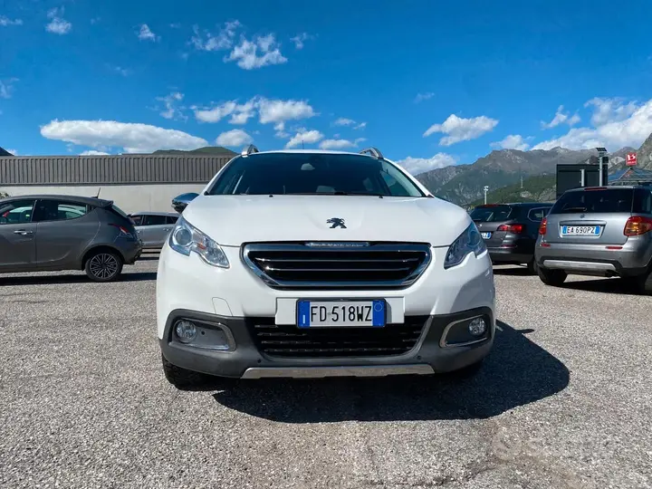 Peugeot 2008 2016 photo 2