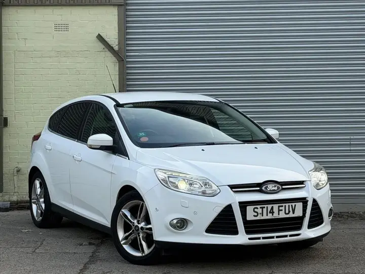 Ford Focus 2014 photo 2