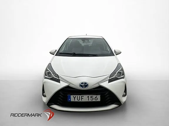 Toyota Yaris 2018 photo 2