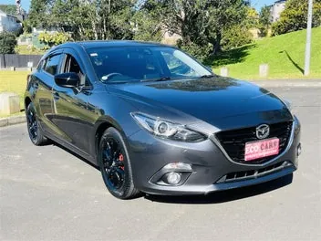 Mazda Axela 2016 photo 2