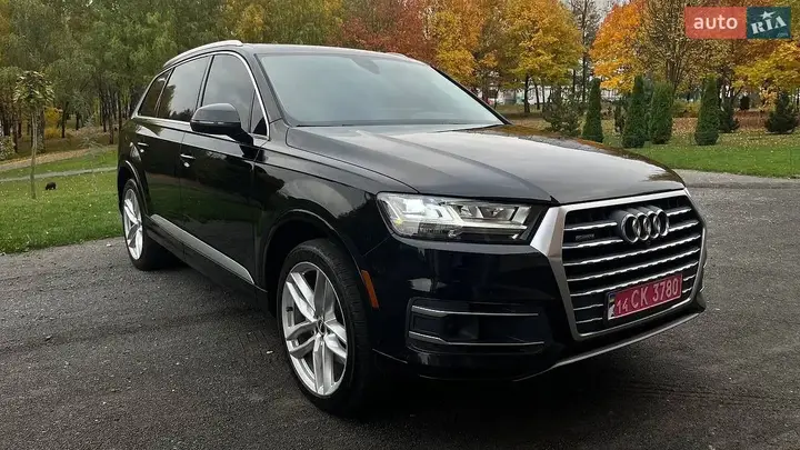 Audi Q7 2016 photo 2