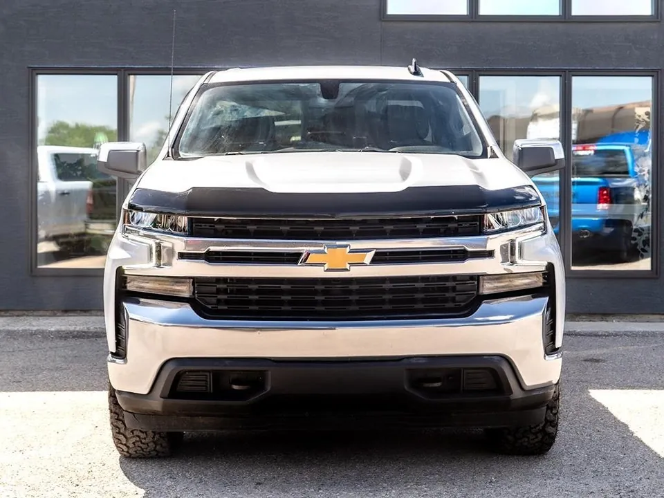 Chevrolet Silverado 1500 2021 photo 2