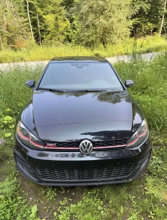 Volkswagen Golf 2021 photo 2