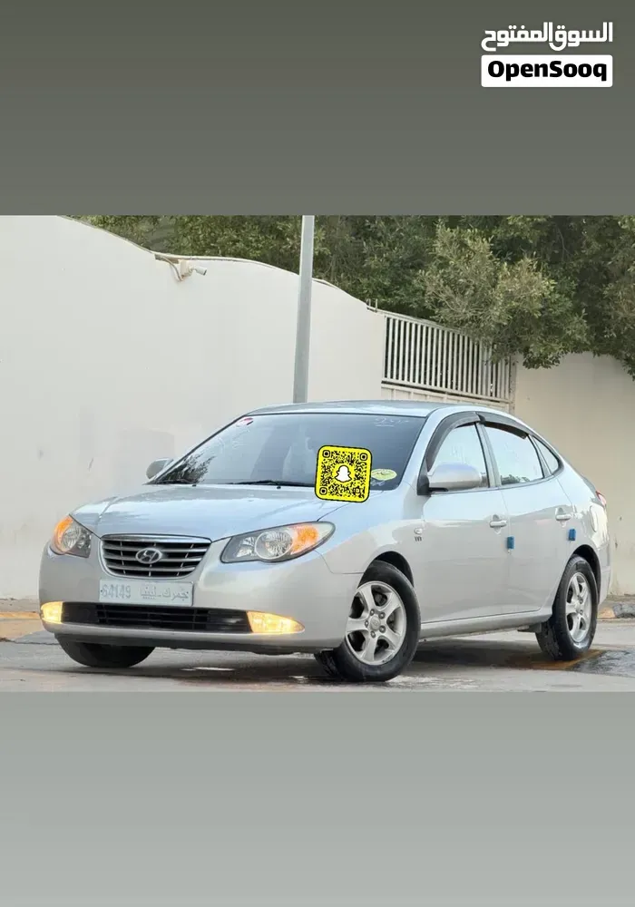 Hyundai Avante 2010 photo 2