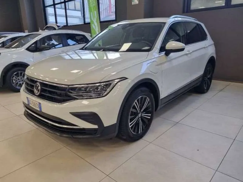 Volkswagen Tiguan 2021 photo 3