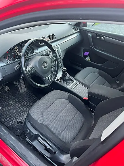 Volkswagen Passat 2013 photo 5