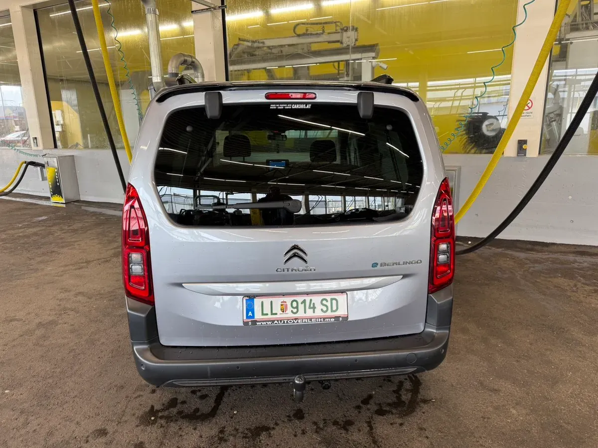 Citroen Berlingo 2023 photo 3