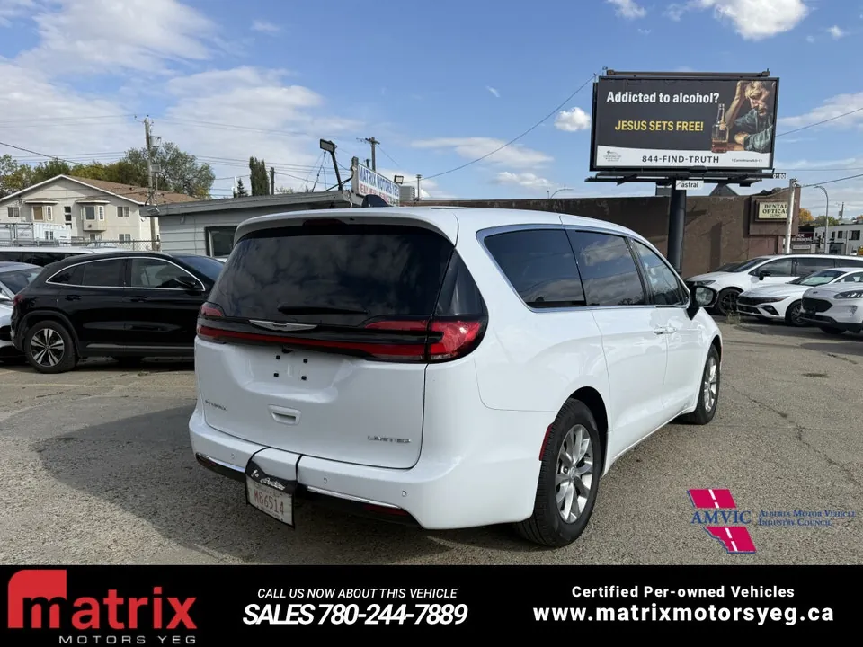 Chrysler Pacifica 2026 photo 5