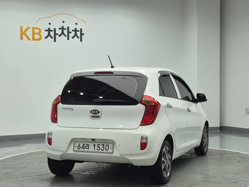 Kia Morning 2012 photo 3