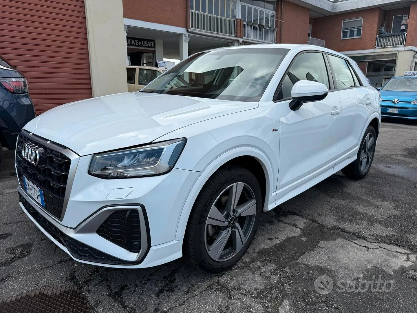 Audi Q2 2023 photo 2