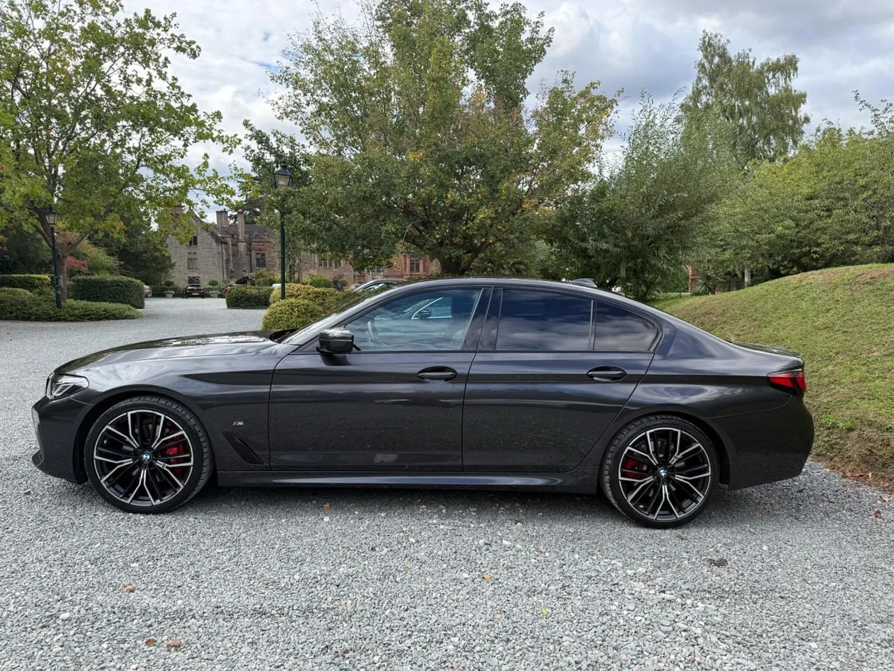 BMW 5 Series 2022 photo 5
