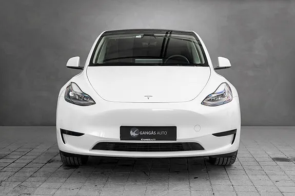 Tesla Model Y 2025 photo 3