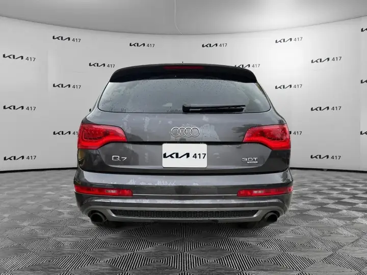 Audi Q7 2013 photo 4