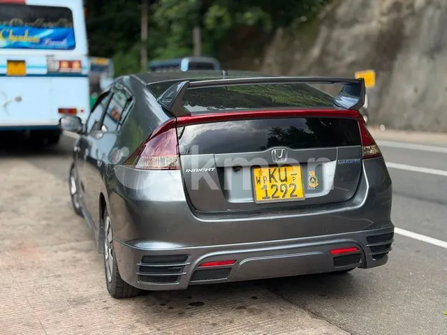 Honda Insight 2011 photo 2