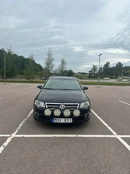 Volkswagen Passat 2010 photo 2