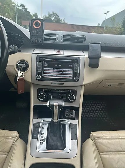 Volkswagen Passat 2010 photo 5