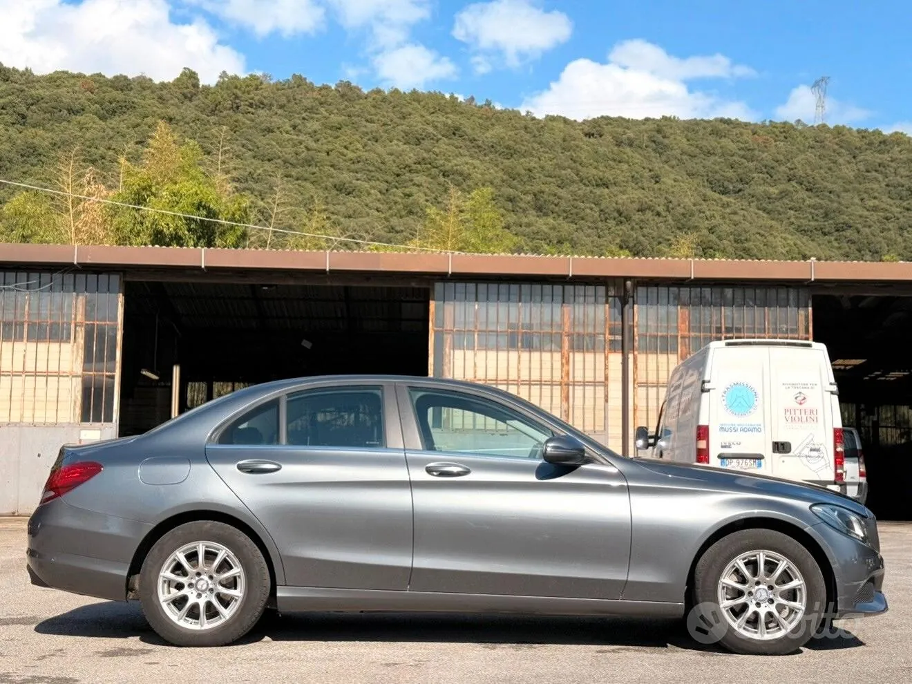 Mercedes-Benz C180 2017 photo 4