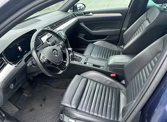 Volkswagen Passat 2017 photo 2