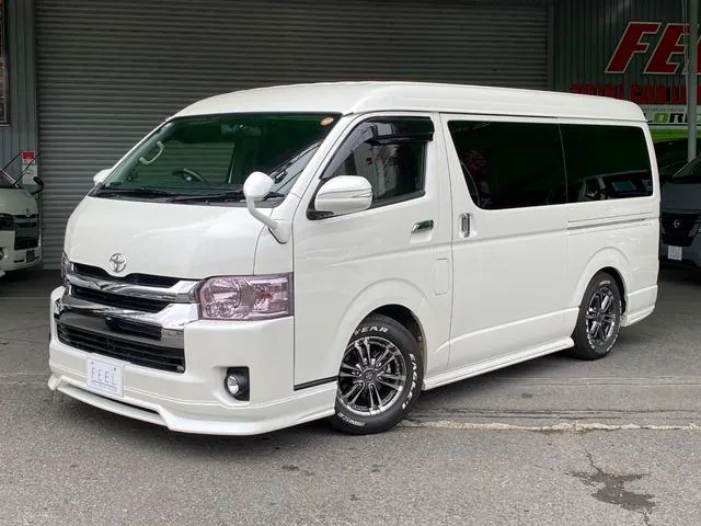Toyota Hiace Wagon