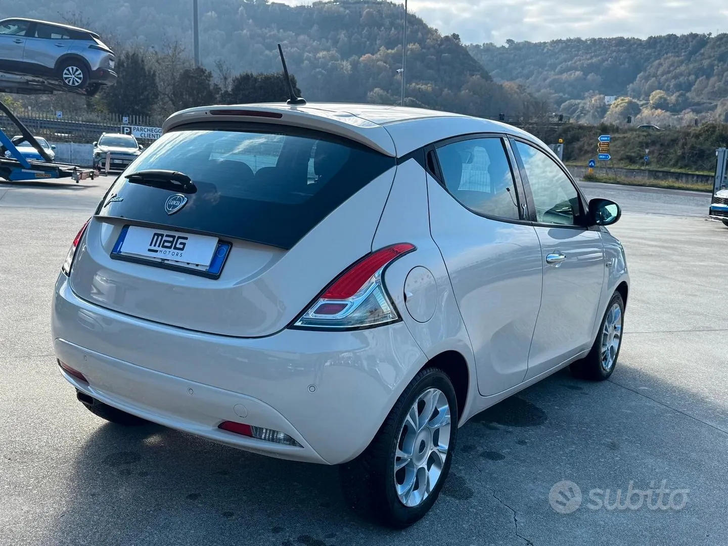 Lancia Ypsilon 2016 photo 3