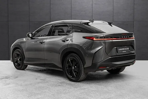 Lexus Rz450E 2023 photo 3