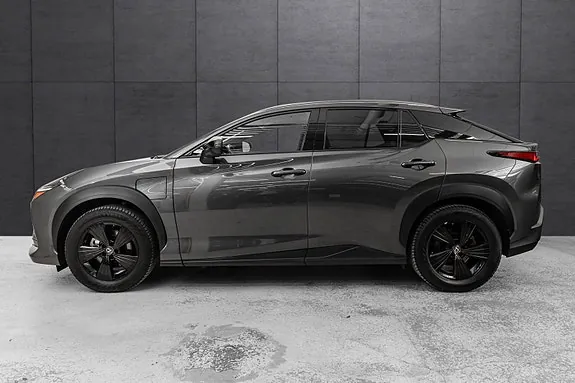 Lexus Rz450E 2023 photo 2