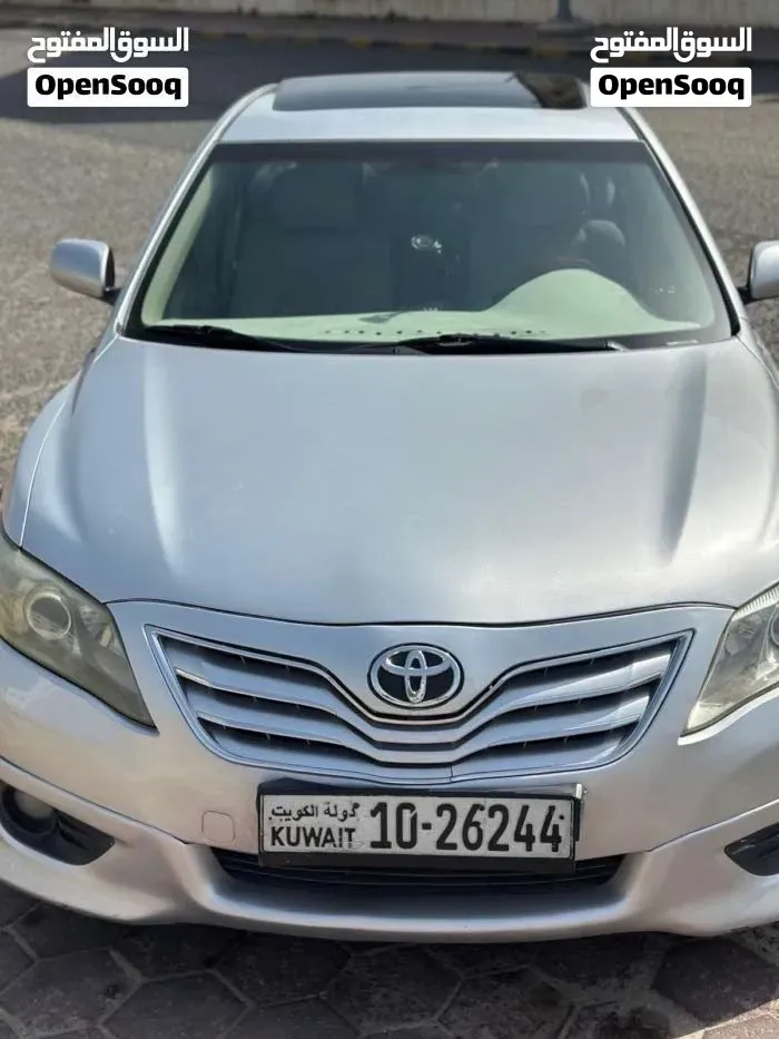 Toyota Camry 2010 photo 2