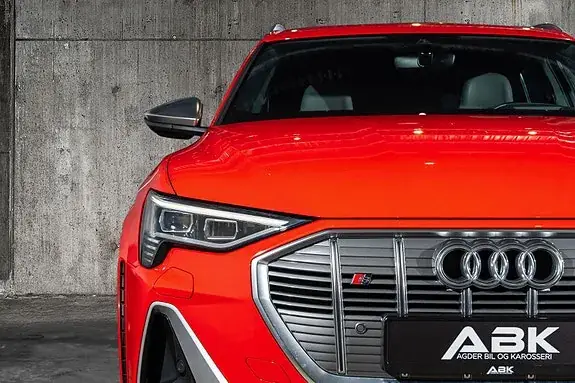 Audi E-Tron S 2021 photo 4