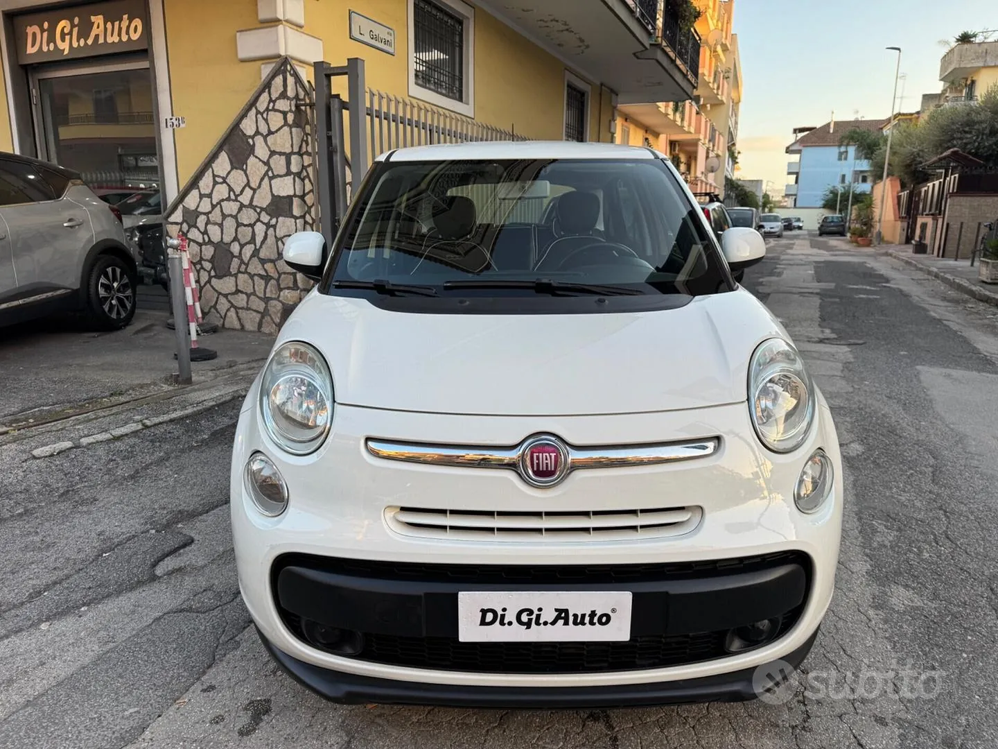 Fiat 500L 2015 photo 2