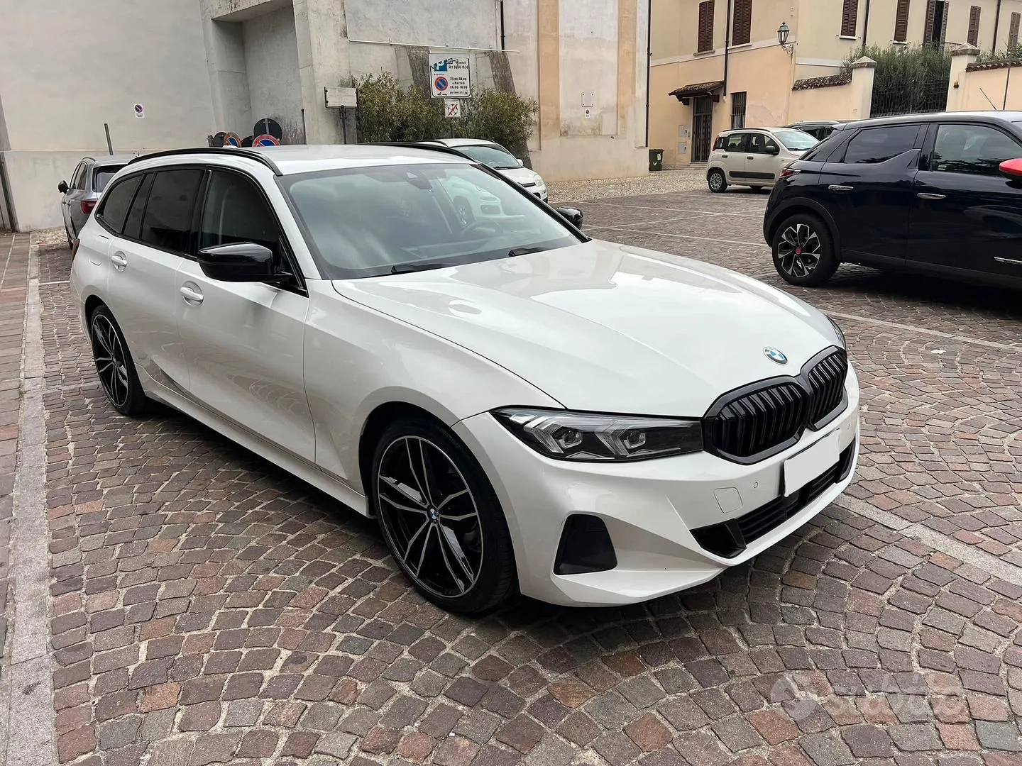 BMW 318D 2022 photo 3