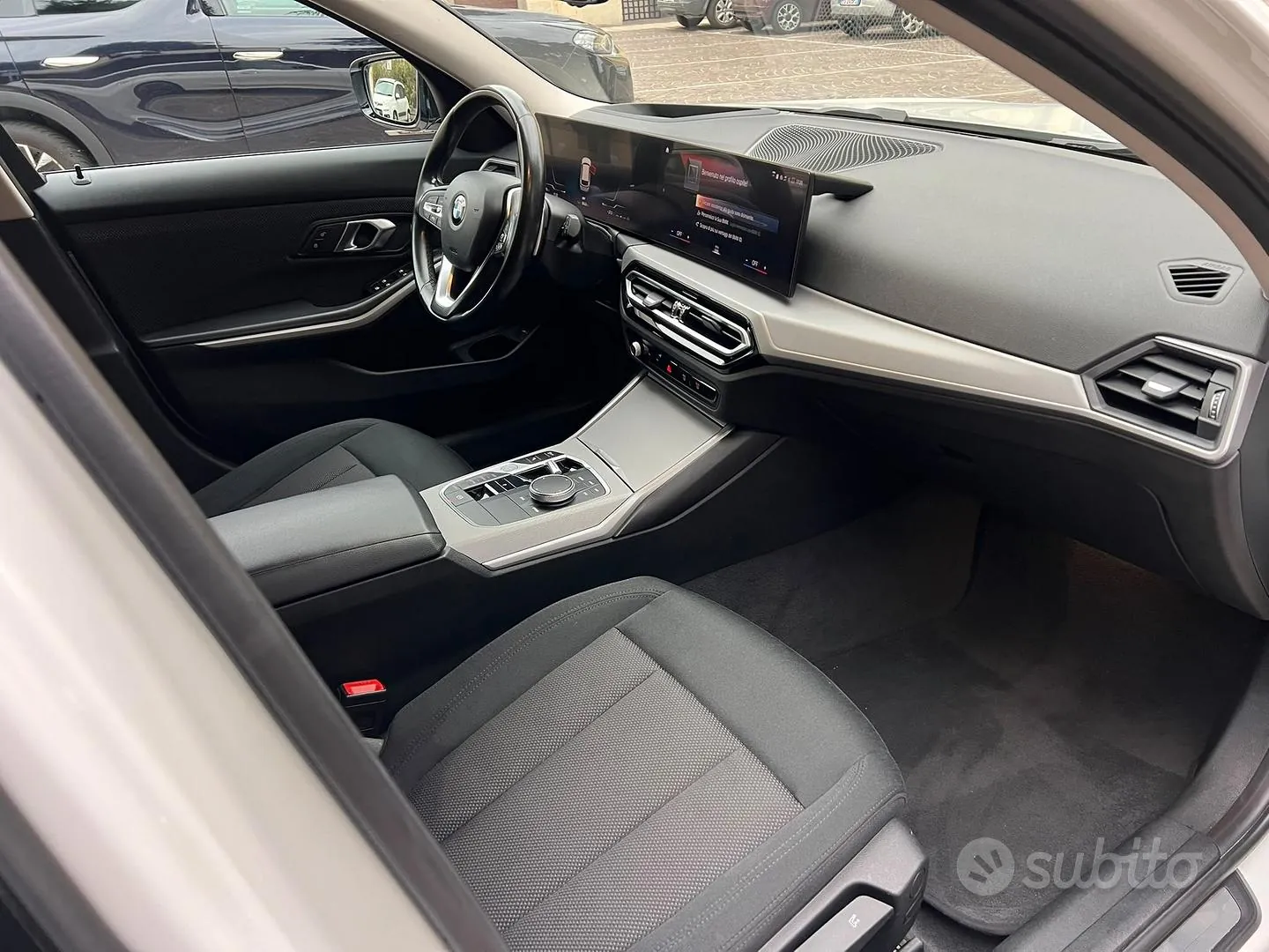 BMW 318D 2022 photo 4
