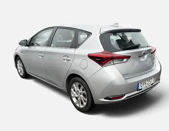 Toyota Auris 2016 photo 3