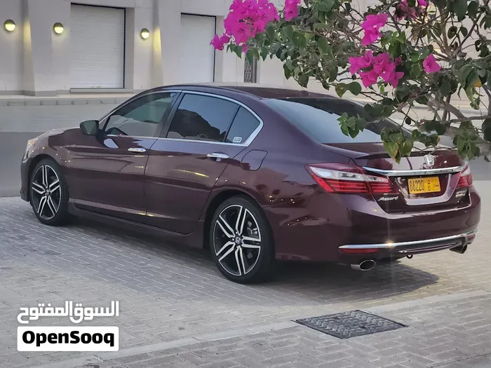 Honda Accord 2017 photo 5