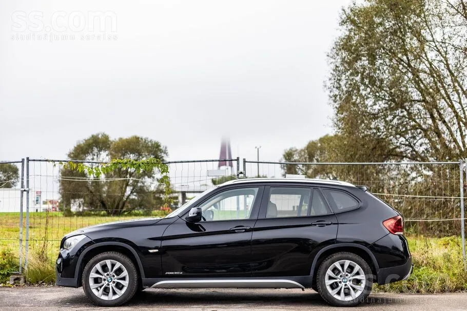 BMW X1 2011 photo 4