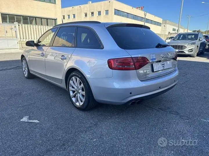 Audi A4 Avant 2013 photo 4
